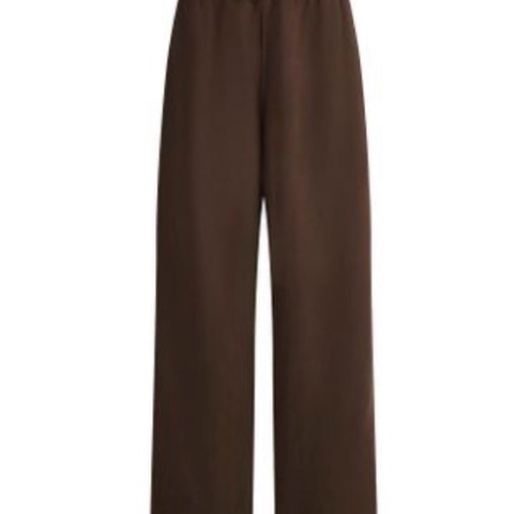 SKIMS NWT Fleece Boyfriend Sweatpants, Espresso in XS or in XL